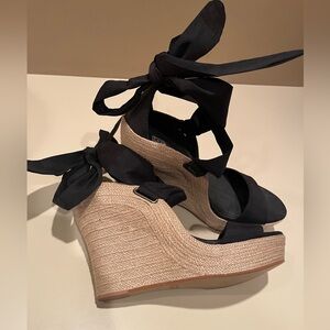 Worn once! UGG Elegant Black Wedge Sandals
